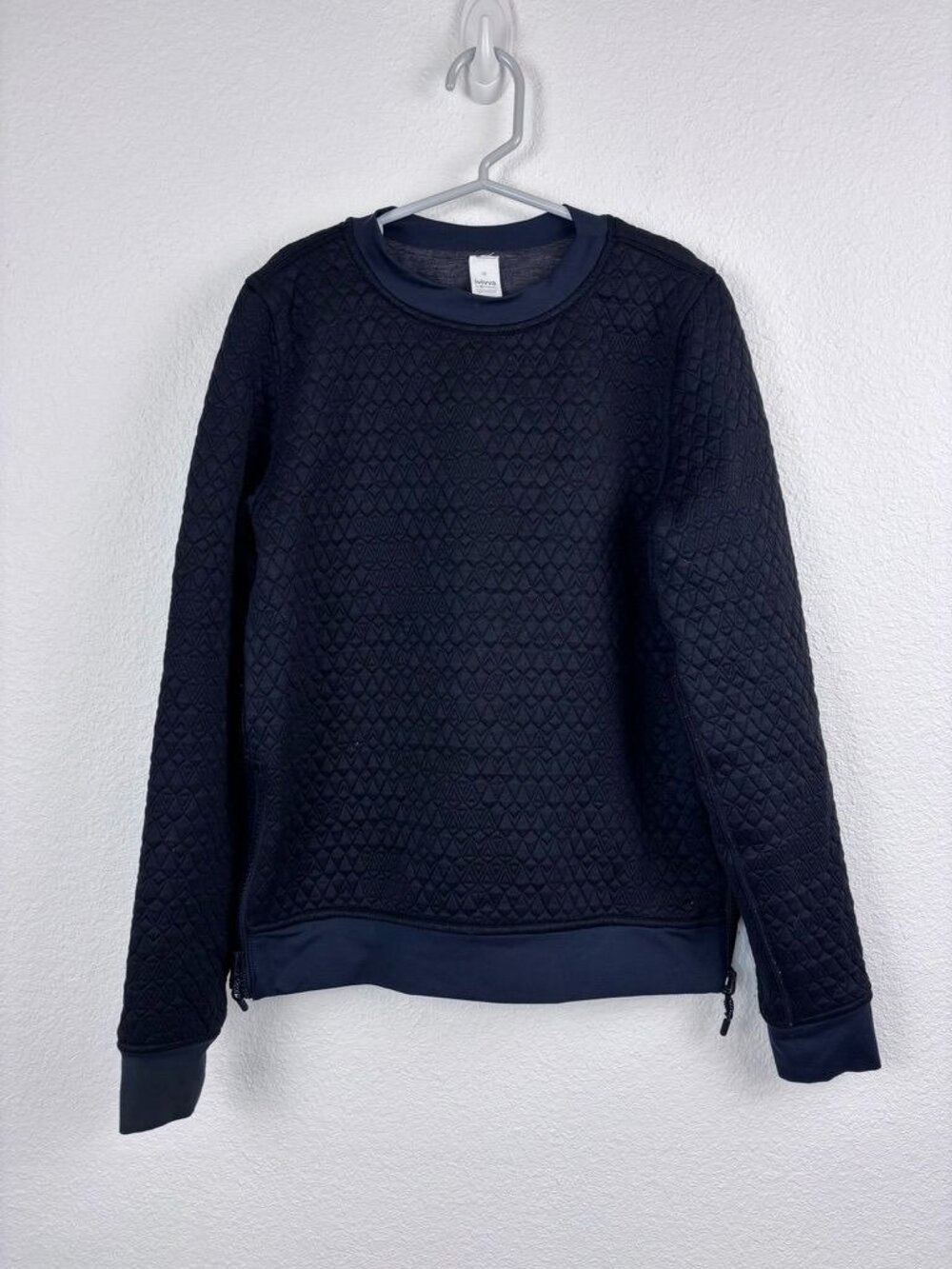Ivivva girls 10 black quilted‎ reversible long sleeve pullover athletic casual